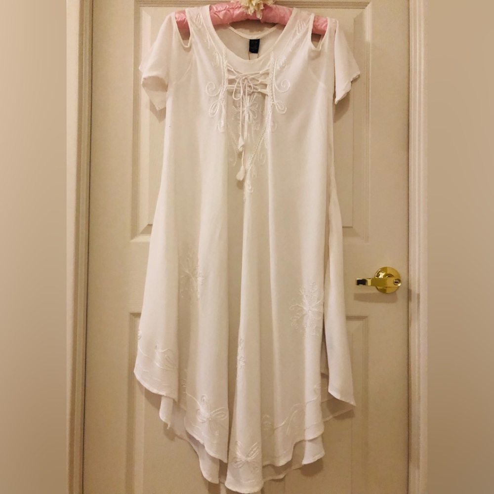 WHITE Cold-Short Sleeve Sun Dress Beach Coverup with Asymmetric Hemline